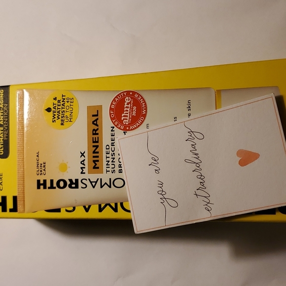 Peter Thomas Roth Sunscreen - Picture 5 of 7